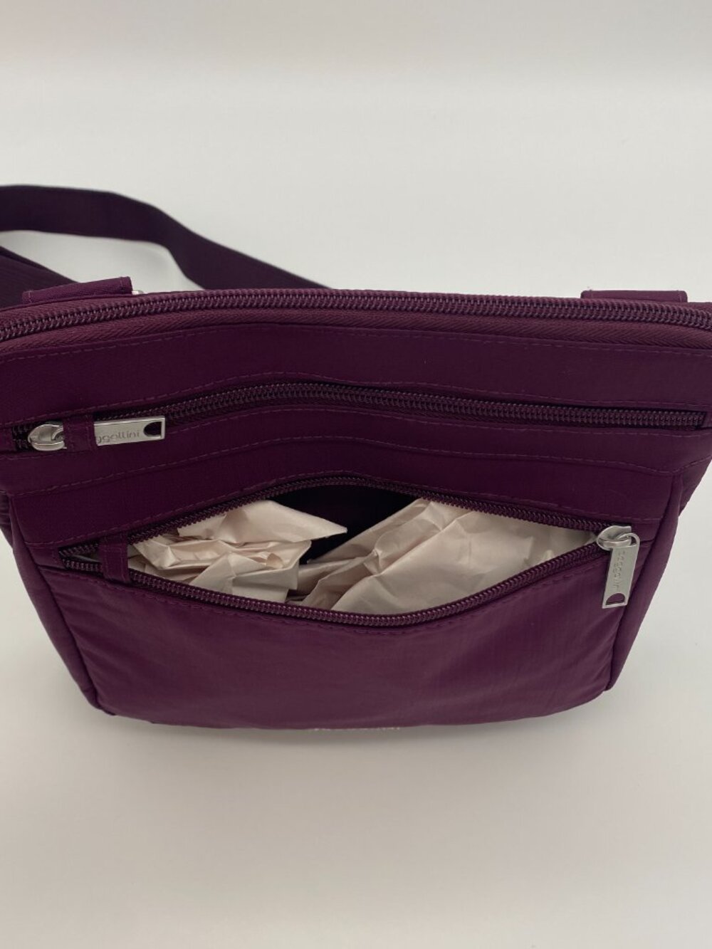 Baggallini Purple Nylon Crossbody Bag Travel Purse Multi Pouch NWOT New No Tags - Picture 6 of 10